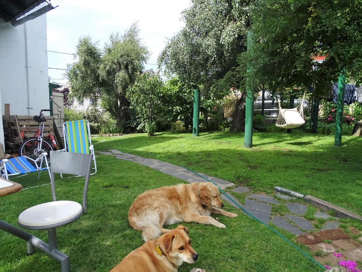 Casa Familiar Zarza Mora Lejlighed San Carlos de Bariloche Eksteriør billede